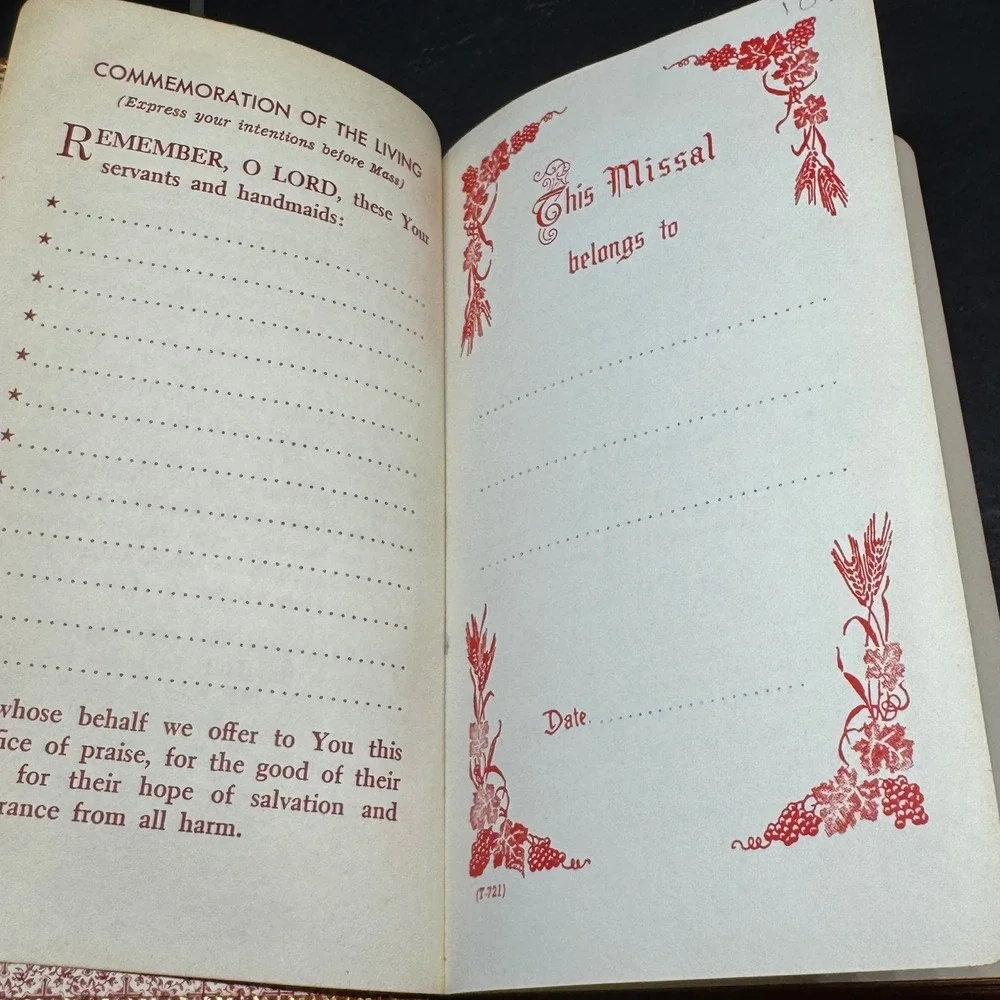 Vintage 1961 Saint Joseph Continuous Sunday Missal‎ Catholic Book Publishing Co